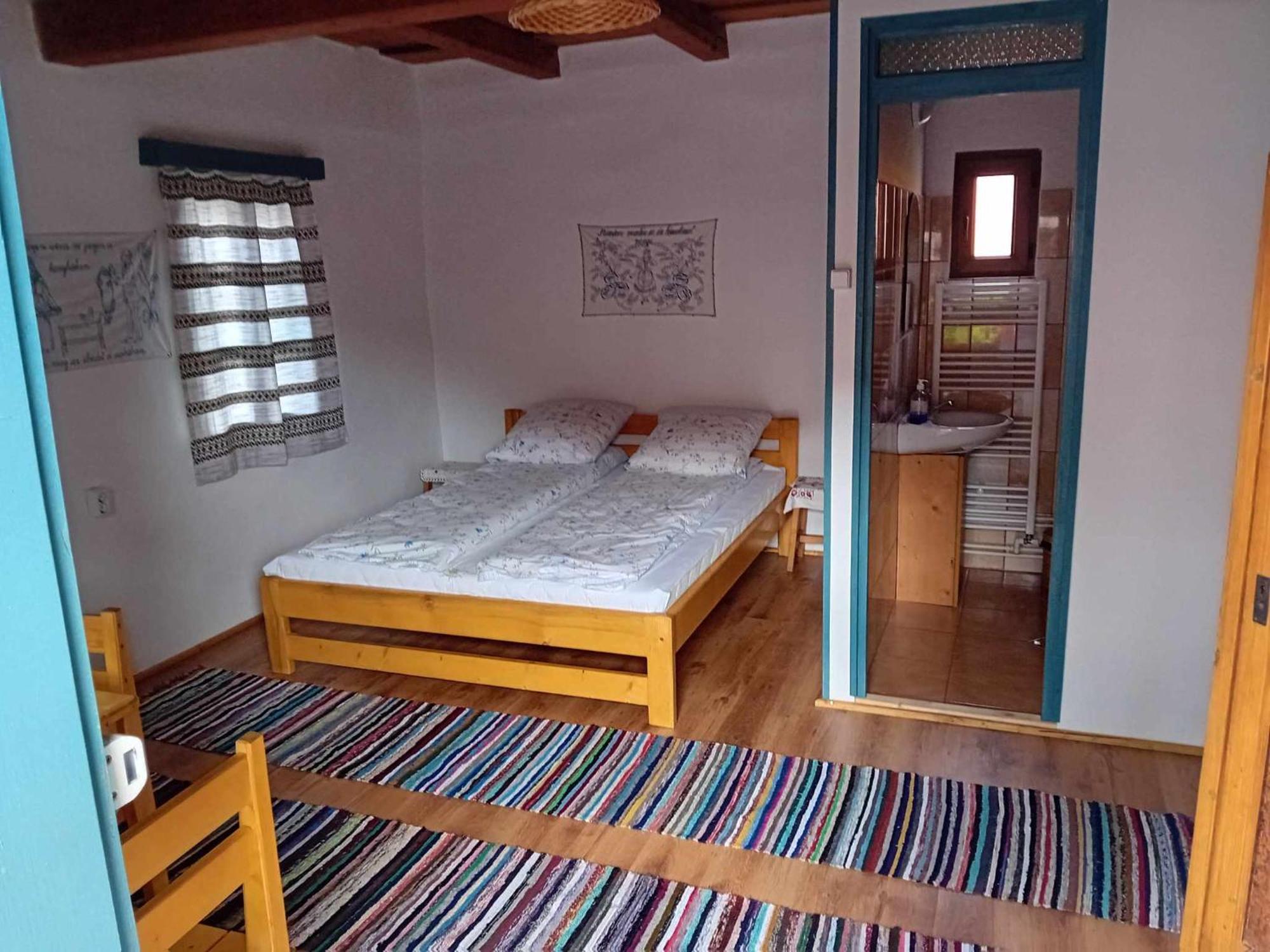 Biro Vendeghaz Hotel Sòvàrad Екстериор снимка