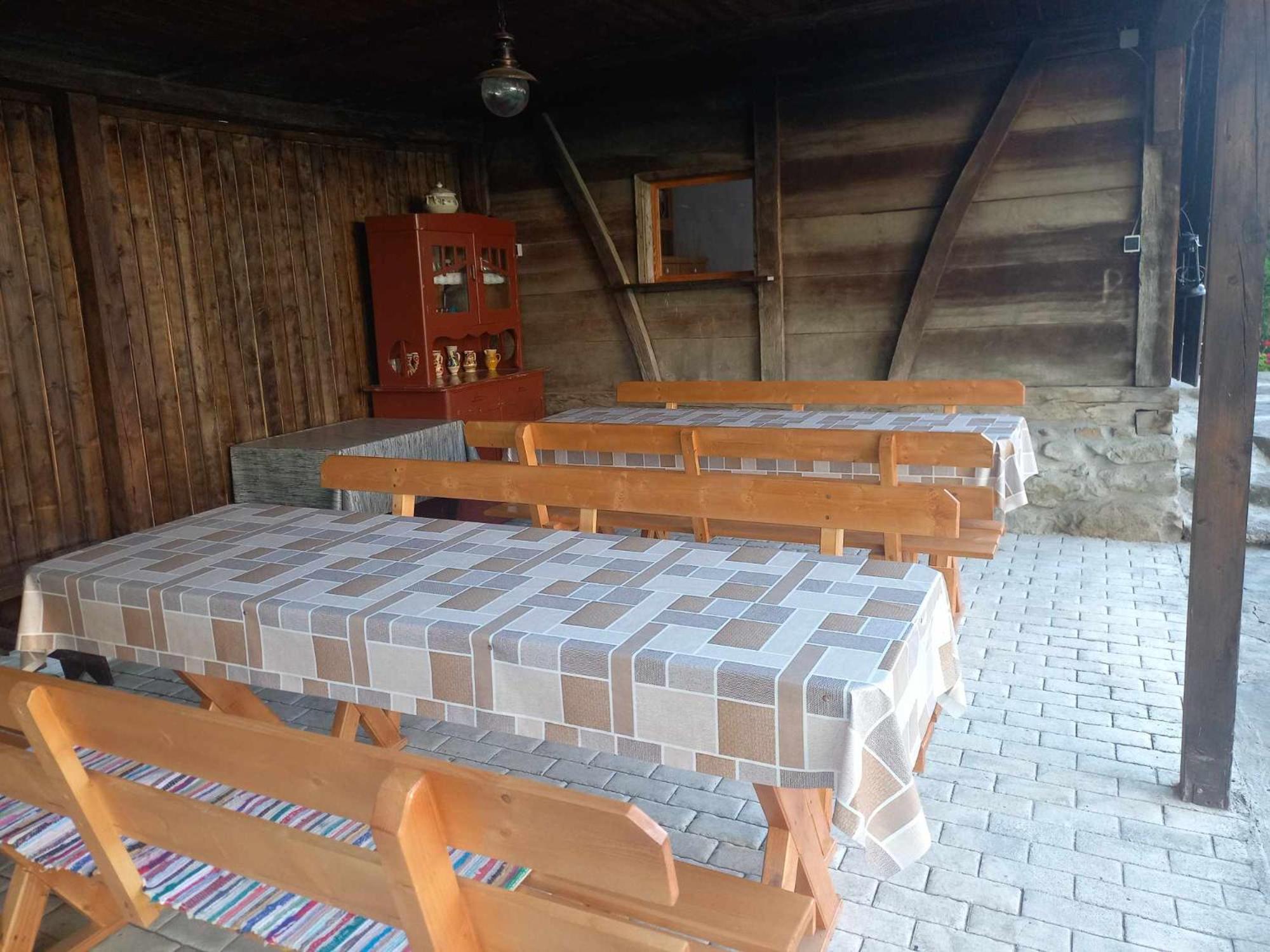 Biro Vendeghaz Hotel Sòvàrad Екстериор снимка